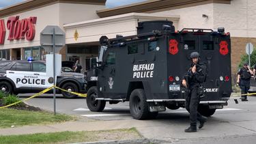 EE.UU.: Policía confirma 10 muertes en tiroteo en supermercado de Búfalo en Nueva York