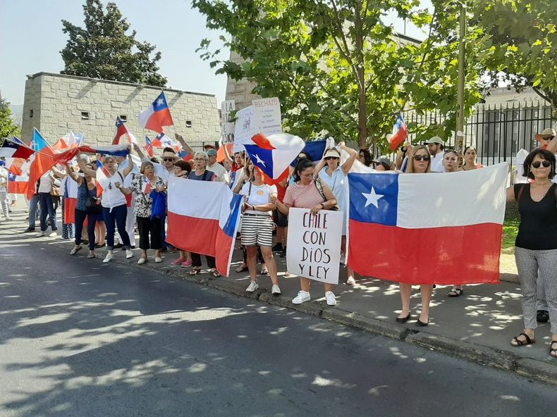 rechazo escuela militar.jpeg