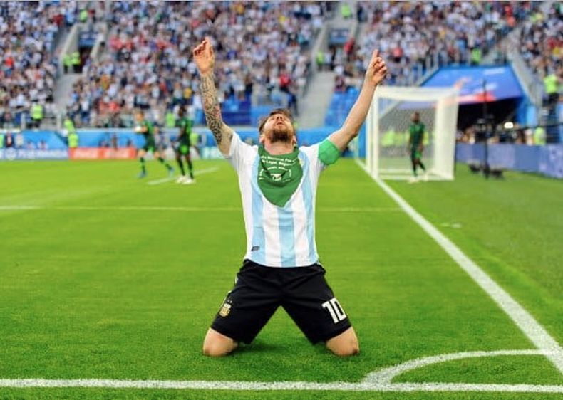 messi aborto.jpg