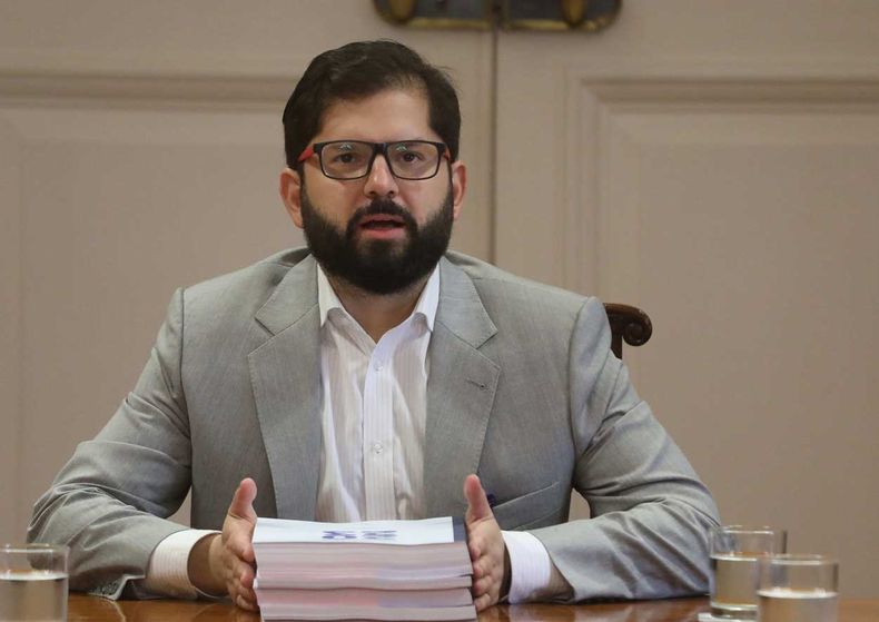 boric 3.jpg