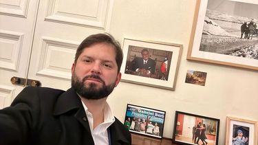 Presidente Gabriel Boric debuta en Threads con homenaje a Salvador Allende