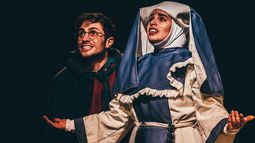 Obra de teatro Cadáver de Dios, que aborda crisis climática y ecológica, género y religión. Obra de teatro Cadáver de Dios, que aborda crisis climática y ecológica, género y religión.