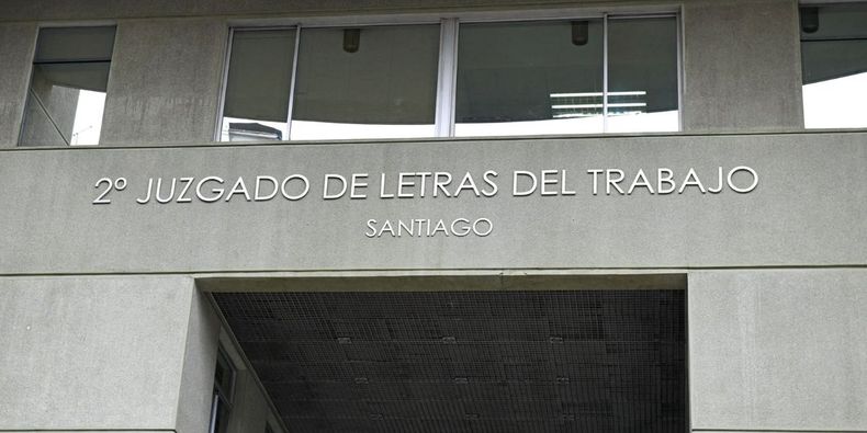 Segundo Juzgado de Letras del Trabajo de Santiago / Poder Judicial