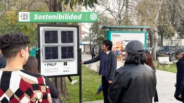 Innovador proyecto universitario: Aplica energía solar y plástico reciclado para iluminar de manera sostenible el campus