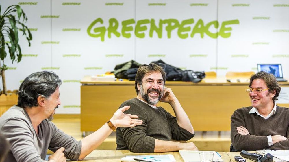 Actor Javier Bardem viaja a Chile para promover junto a Greenpeace la creación del mayor santuario marino del mundo en la Antártica