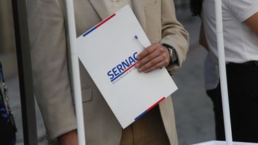 Sernac oficia a TNT Sports por publicidad confusa y posible alteración del valor de planes