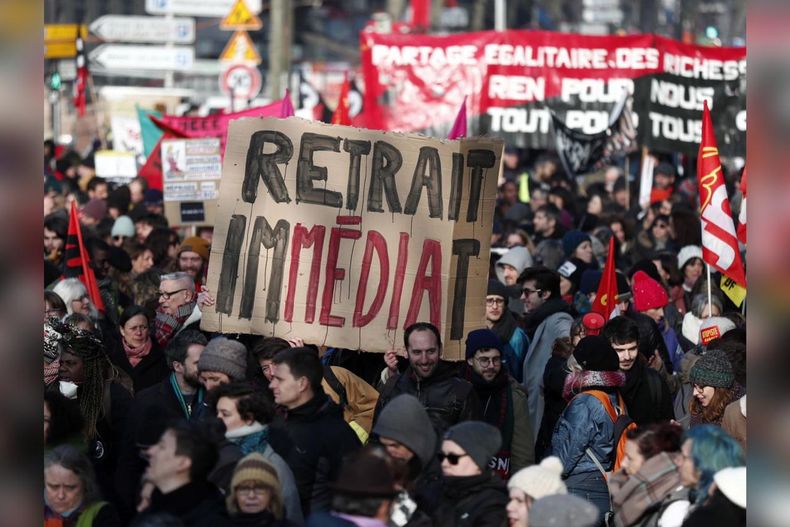 ocde respalda a macron en polemica reforma de pensiones que retrasa edad de jubilacion.jpeg