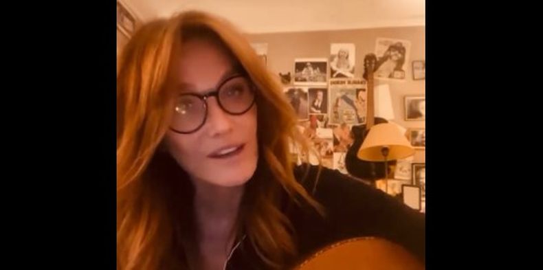 carla bruni el publo unido.jpg