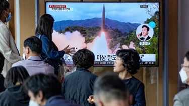 Corea del Norte lanza un nuevo misil balístico de largo alcance al mar de Japón