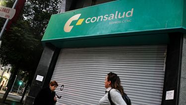 Data Influye: Mayoría de la población quiere que el Gobierno obligue a las isapres a pagar