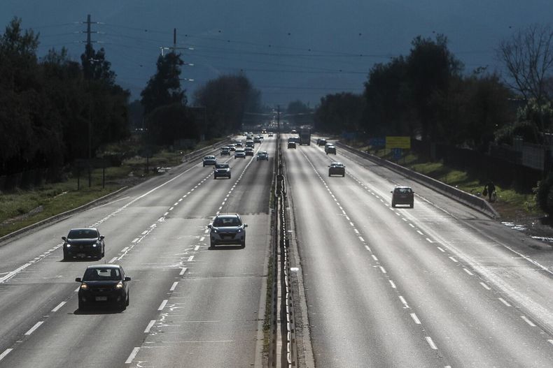 22916 a uno 1685676.jpg