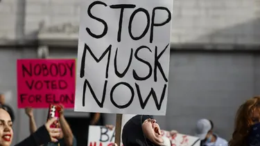 12 estados de EEUU demandarán a Trump por permitirle a Elon Musk acceder a información sensible