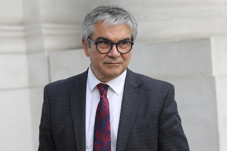 16251 a uno 1658625.webp