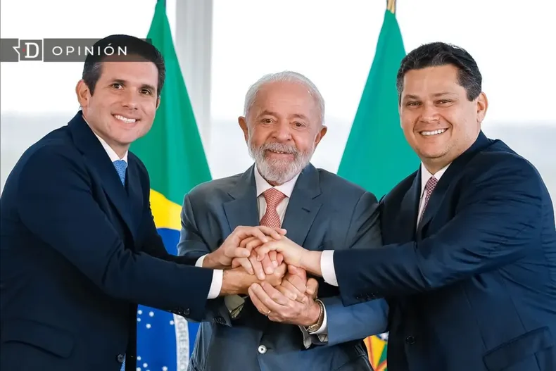 11616 foto de lula junto a hugo motta y al presidente del senado.webp