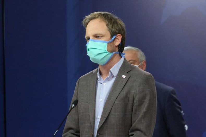 EY9BZtRWoAEwsLh 1.jpg