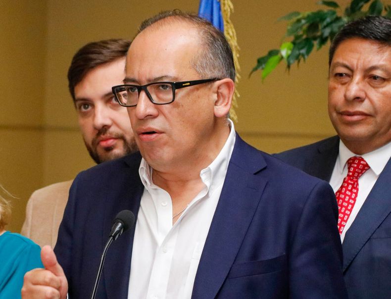 21229 ulloa hector.jpg