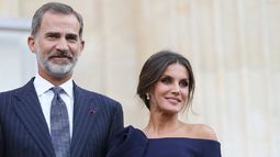 Reyes de España reciben ola de bromas por presidir congreso sobre “ganarse la vida”