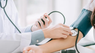 Agosto el mes del Corazón: 36% de chilenos padece hipertensión y mujeres la controlan más