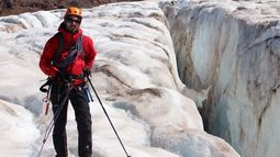 Glaciólogo argentino del Conicet, Lucas Ruiz. Glaciólogo argentino del Conicet, Lucas Ruiz.