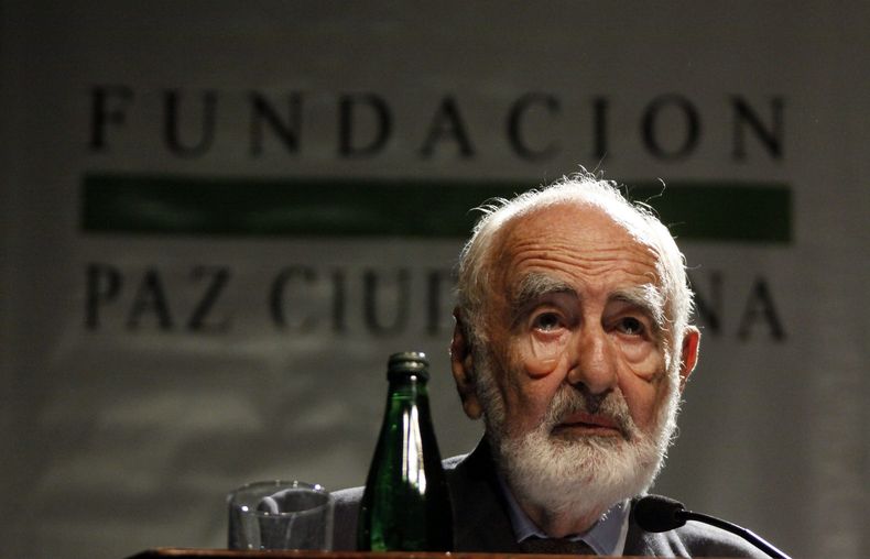 A_UNO_789408 scaled.jpg