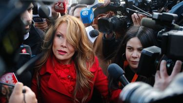 Cathy Barriga sorteó otra vez la prisión preventiva: Justicia sólo la reformalizó este viernes