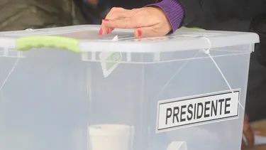 Multas de hasta 1,5 UTM por no votar y nuevas restricciones para el sufragio de extranjero