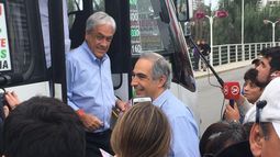 VIDEOS| ¿Vas a seguir robando? y la funa callejera: El miércoles negro de Sebastián Piñera en la V Región