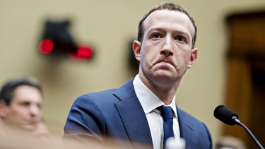Gángsters virtuales y ladrones de datos: Parlamento británico exige medidas a Facebook tras atentar contra la privacidad de sus usuarios
