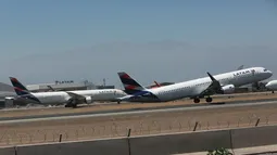 Vuelos de Latam son cancelados en inicio de huelga de pilotos: Trabajadores acusan falta de voluntad