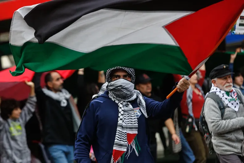 11208 palestina libre trump.webp