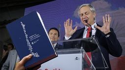 ¿Cómo coexisten la alta adhesión republicana y el creciente rechazo a la propuesta constitucional?
