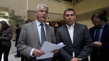 Tarjeta de $300.000 e IFE focalizado: Diputados PS piden a Boric más ayudas sociales
