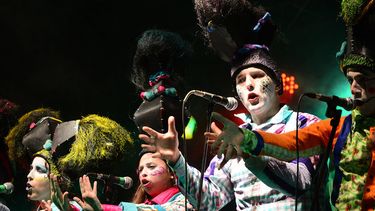 VIDEO| La nueva derecha, la murga que narra el panorama político de América Latina con una melodía de reggaetón