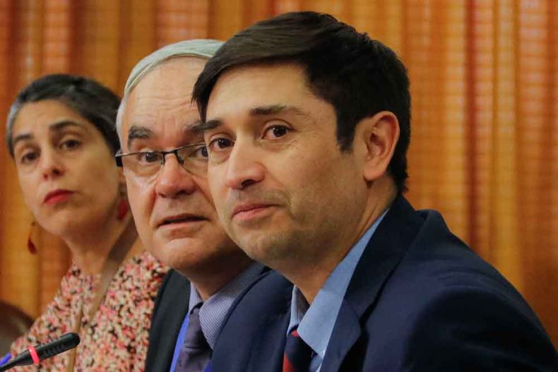 20793 calisto desaforado democratas.jpg