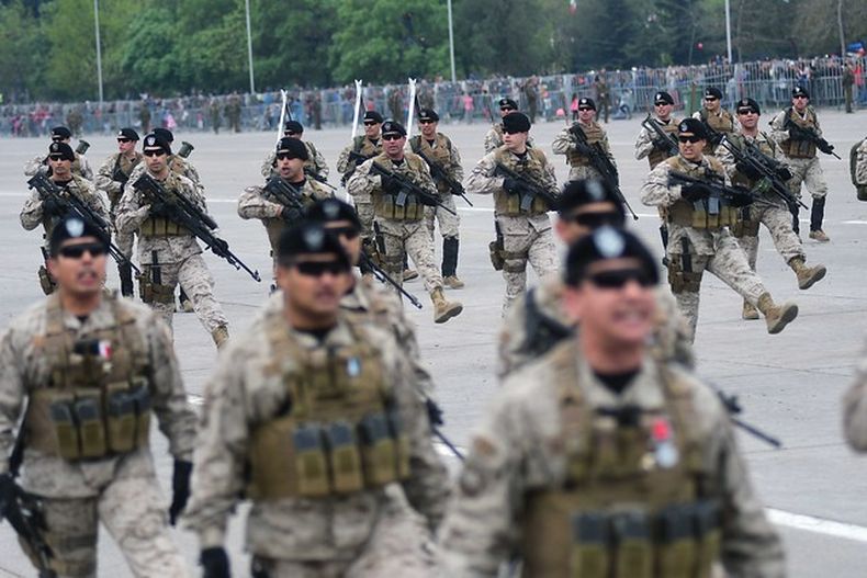 parada militar.jpg