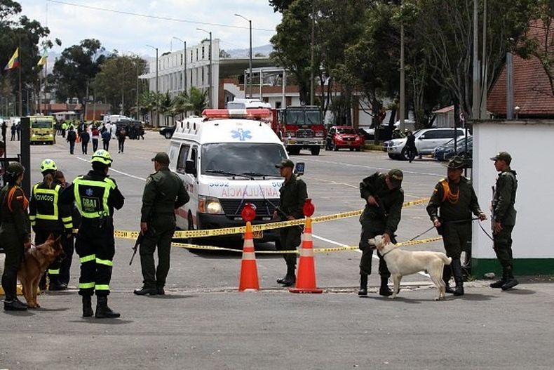 atentado colombia.jpg