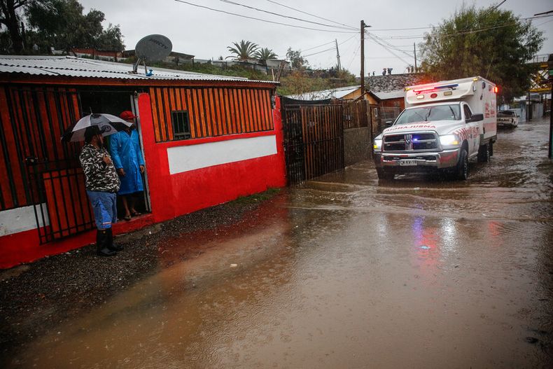 Vivienda afectada por sistema frontal.jpg