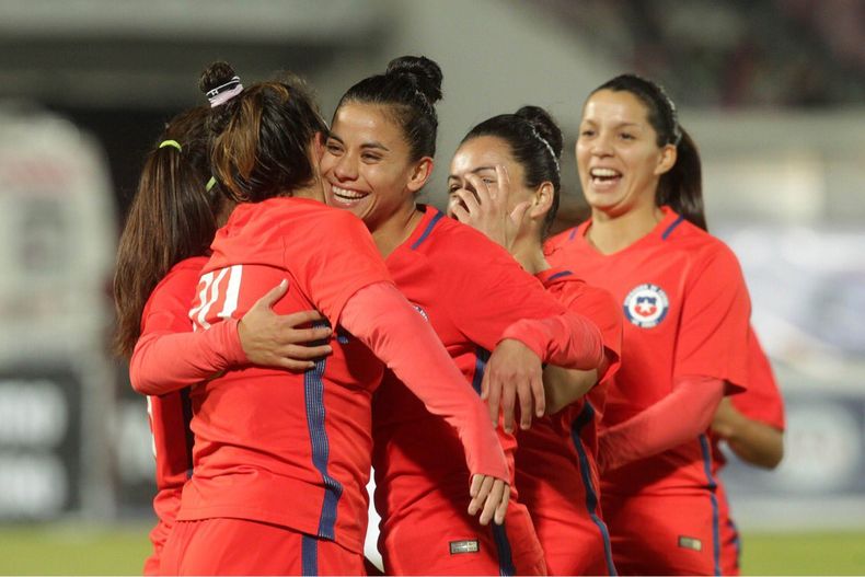 Chile femenino.jpg