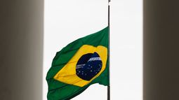 Brasil: Arrestan temporalmente a 130 personas por infringir ley electoral