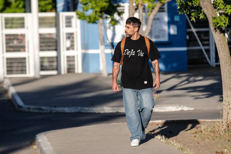 tatuadura que denuncio a valdivia rompe el silencio   se cree el dios del mundo por su situacion economica .jpg