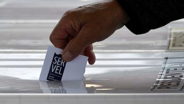 El Desconcierto | Plebiscito de salida.jpg