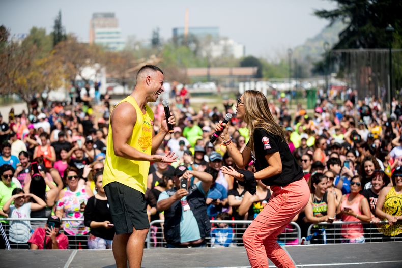 Zumbaton 2.jpeg