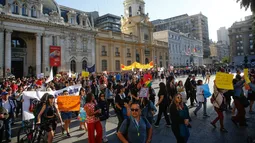 La indignación de profesores de 39 colegios de Santiago con Desbordes por no sentarse a dialogar: Continuarán paro