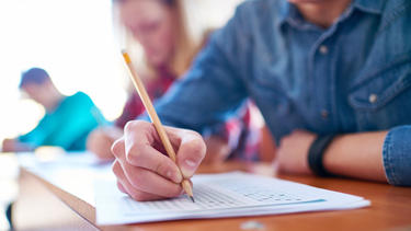 Quedan 3 días: 7 consejos de una especialista que reducirán tu ansiedad para rendir la PAES