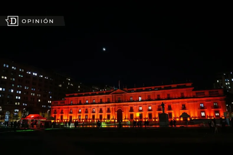 17625 imagen de la moneda de noche.webp