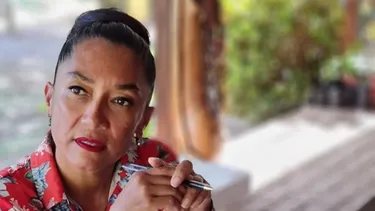 Un cumplimiento de última hora: Alcaldesa de Rapa Nui carga contra presidente Boric por visita a la isla