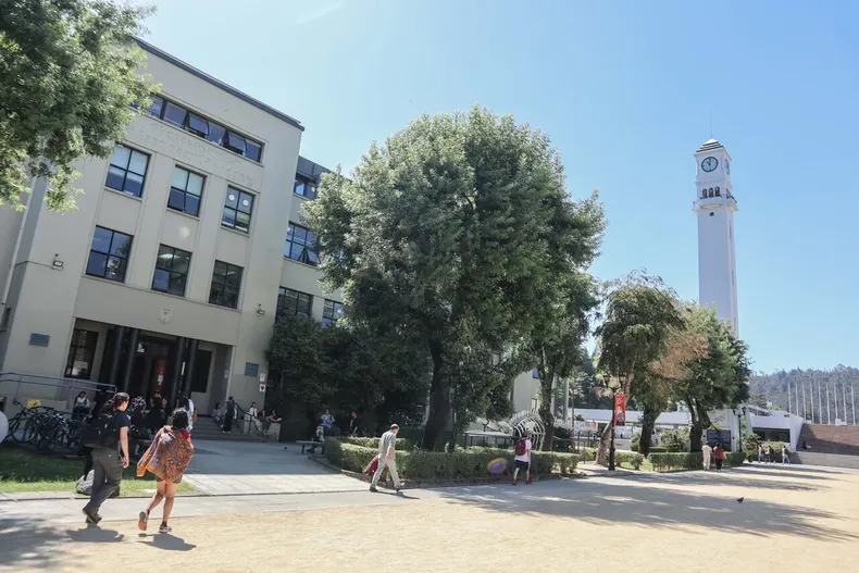 le negaron medidas pese a discapacidad y sufrio hostigamiento  suprema ordena nuevo pronunciamiento a universidad.webp