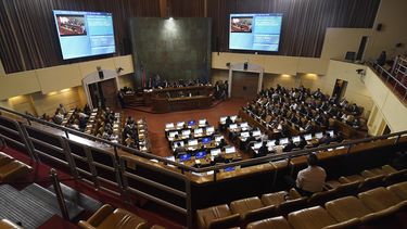 Cámara de Diputados disminuye en un día su jornada de trabajo semanal