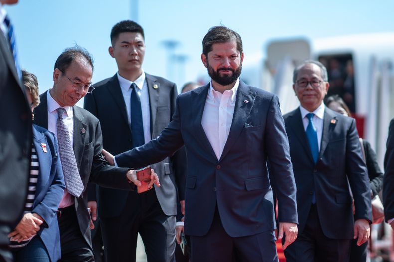 presidente gabriel boric china clase magistral.jpg