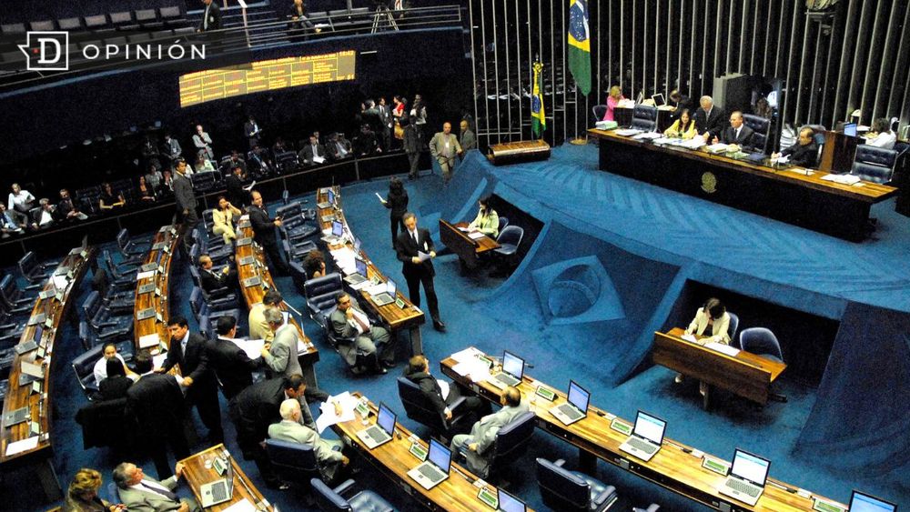 Sobre el conflicto de poderes y el estrangulamiento gubernamental en Brasil